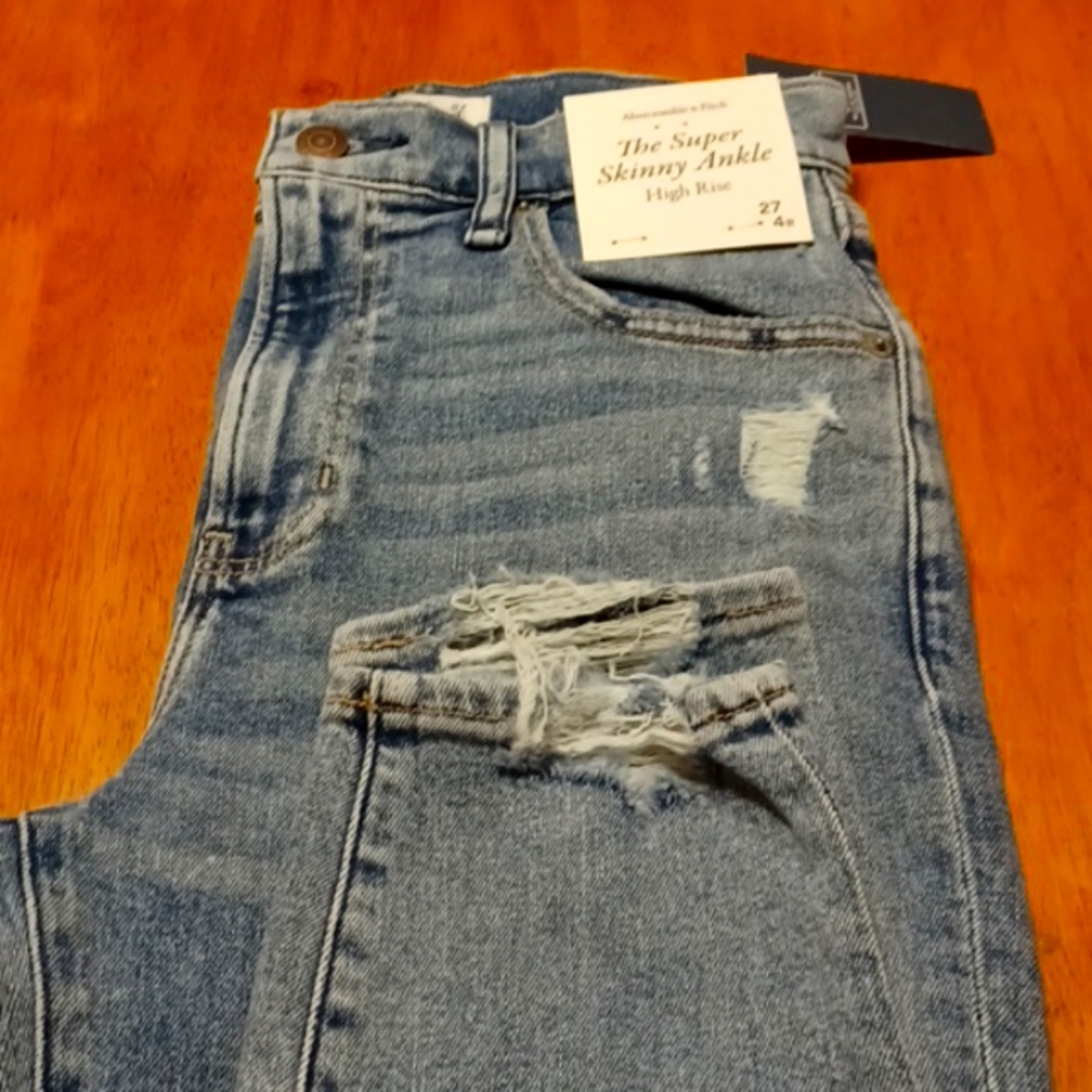 Abercrombie & Fitch